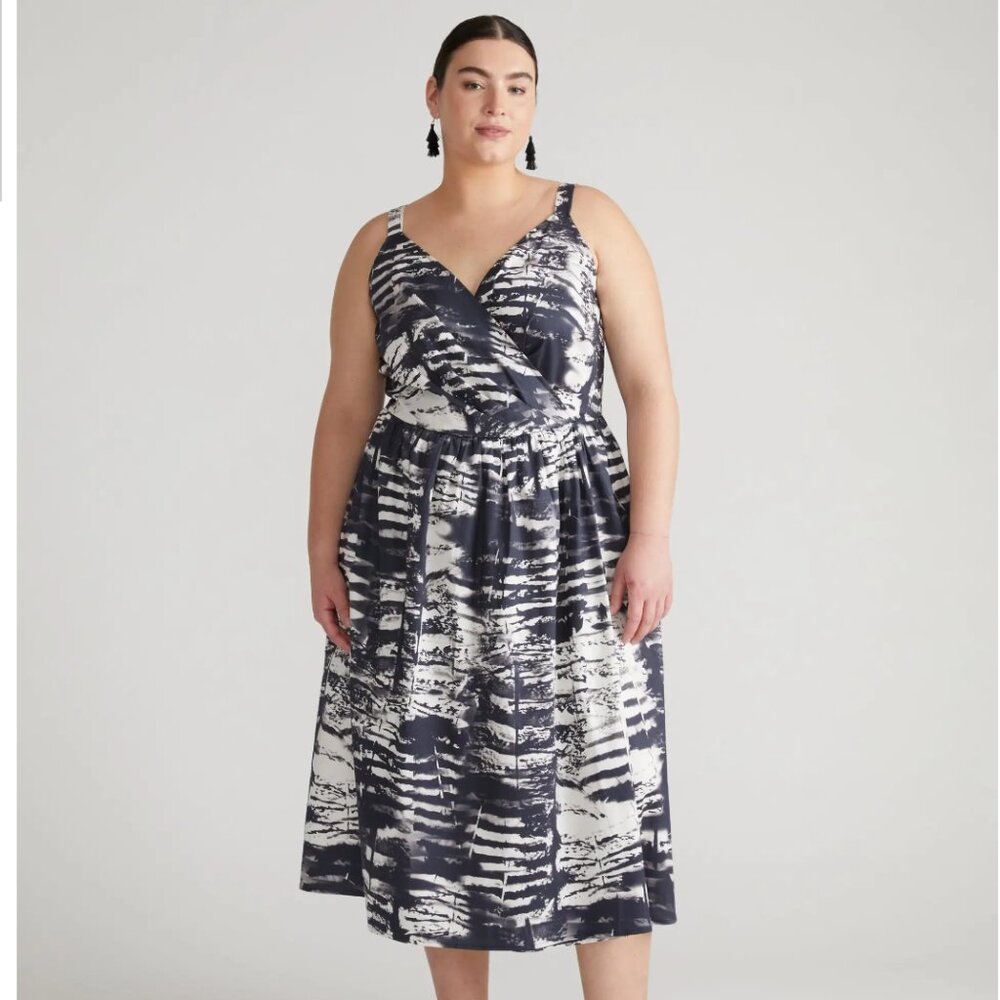 NWT Universal Standard "S" 14/16 Bellport Sateen Crossover Dress